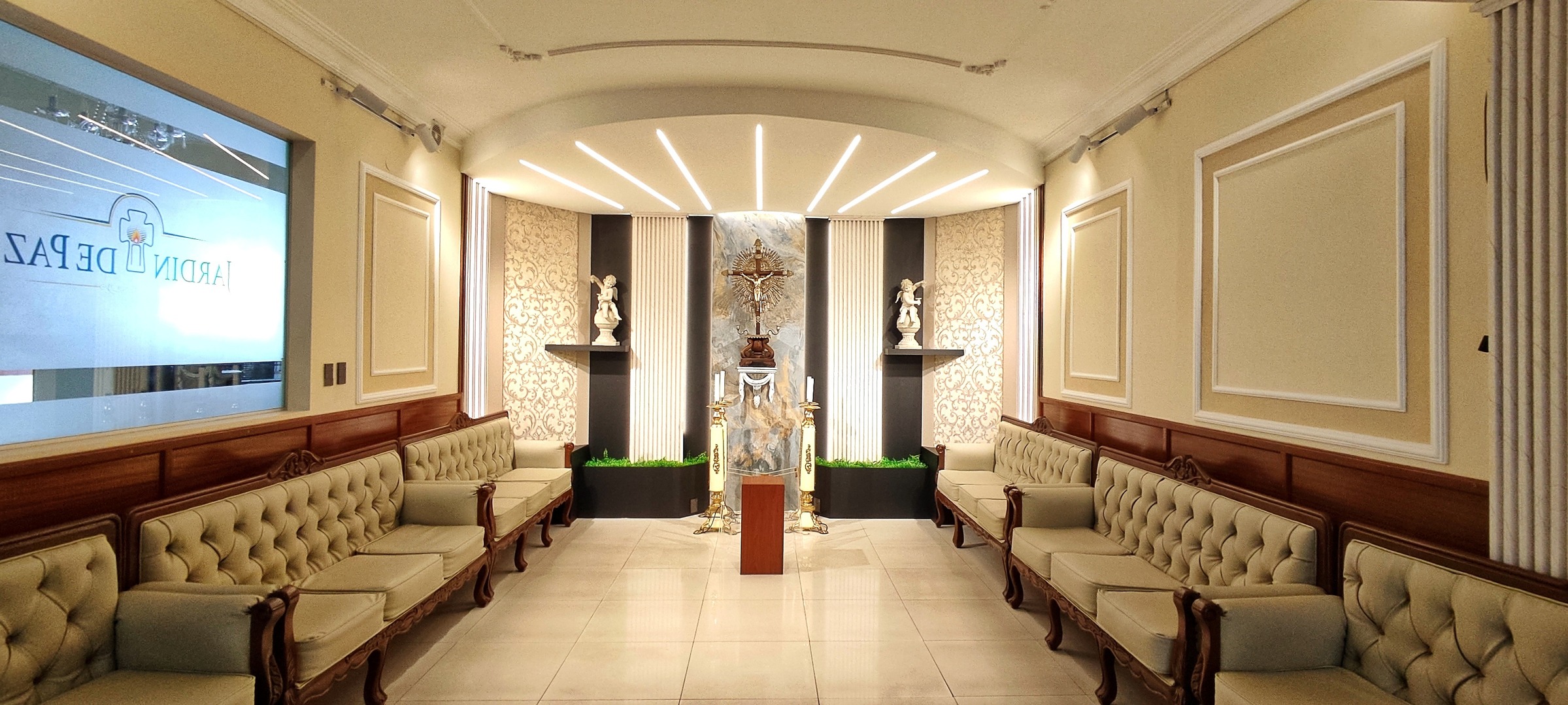 Interior Jardin de Paz